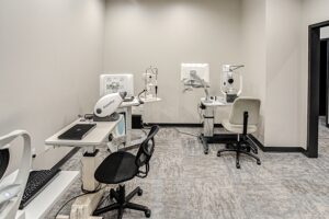 Photo of an exam room at the Columbia location.